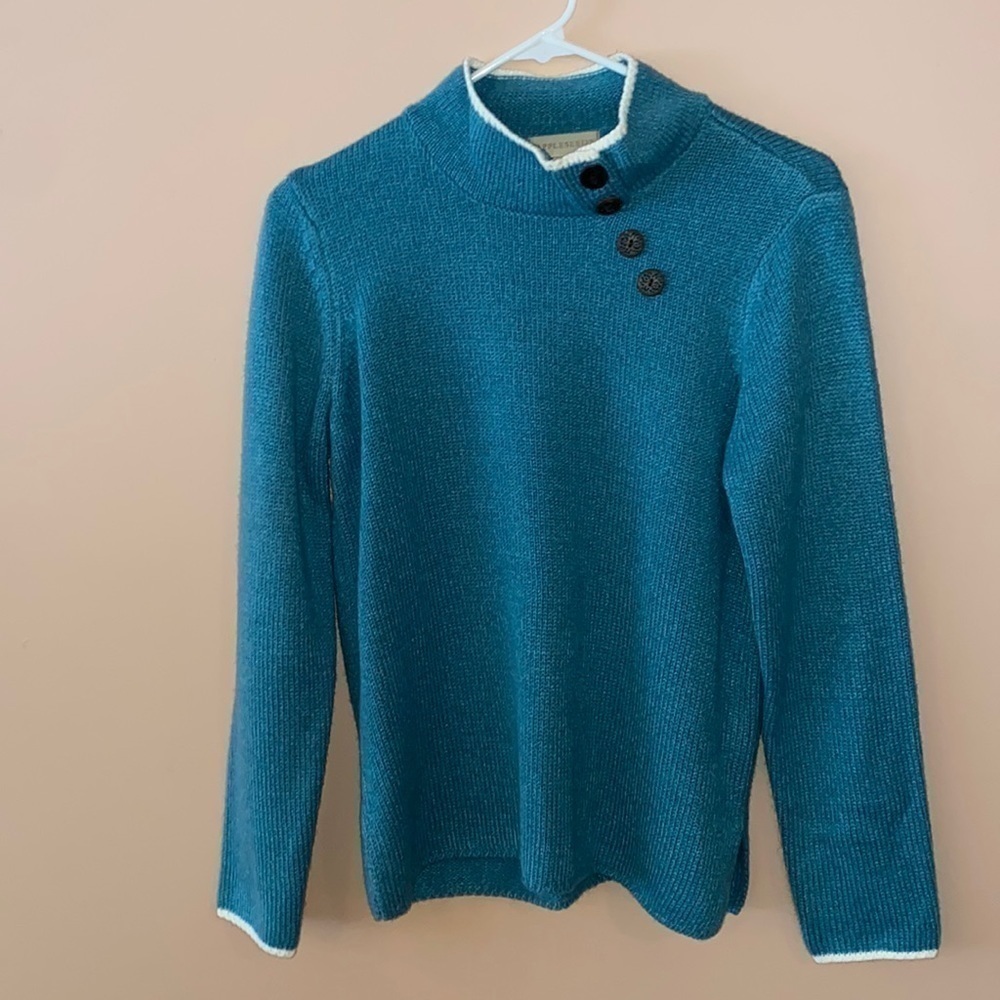Appleseeds Sweater